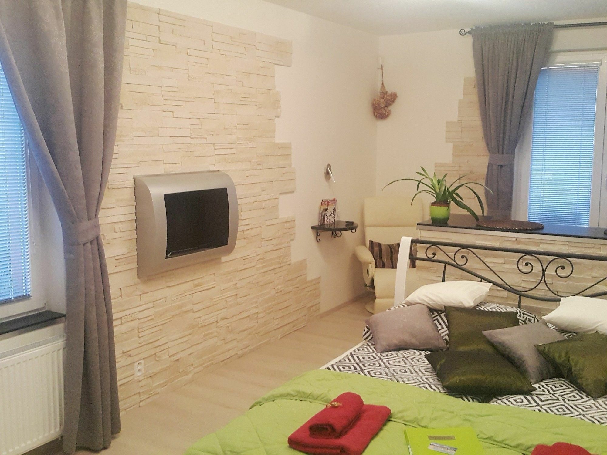 Bastien Studio Near Airport Praha Eksteriør bilde